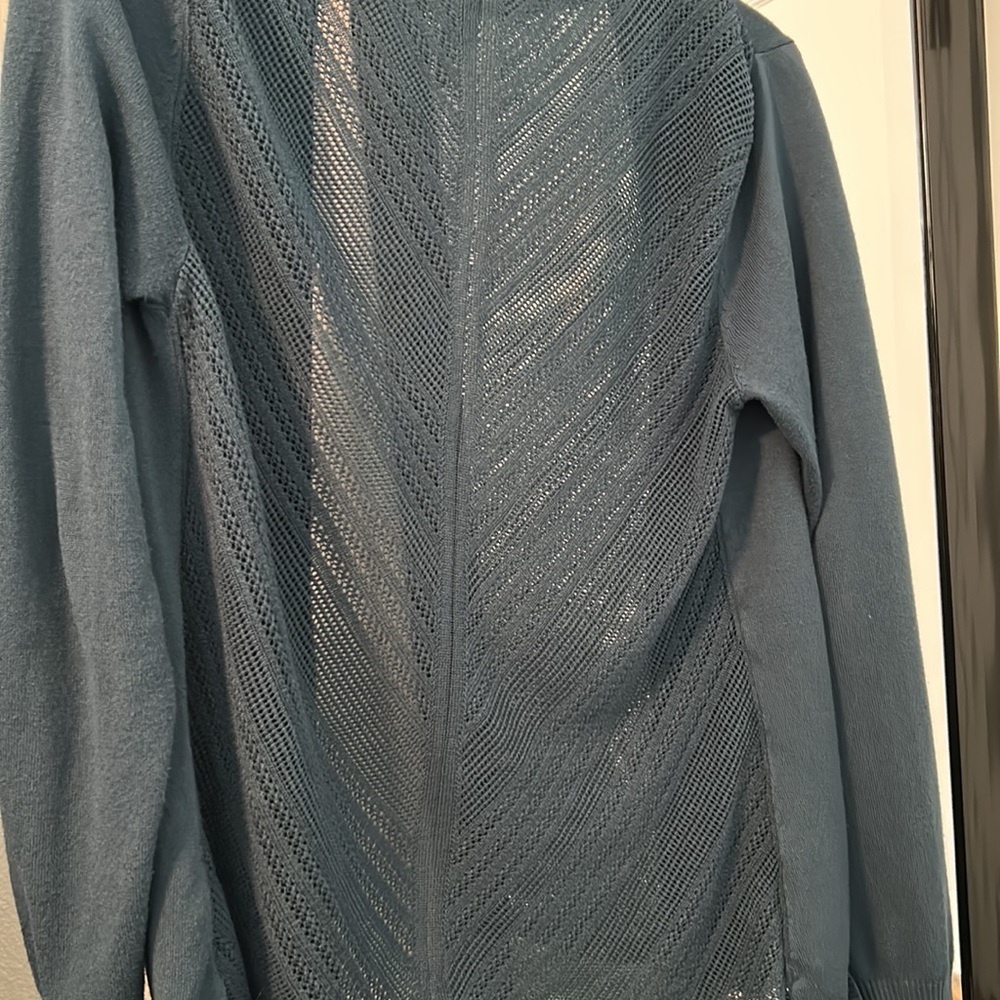 Maurice’s cardigan - Picture 3 of 3